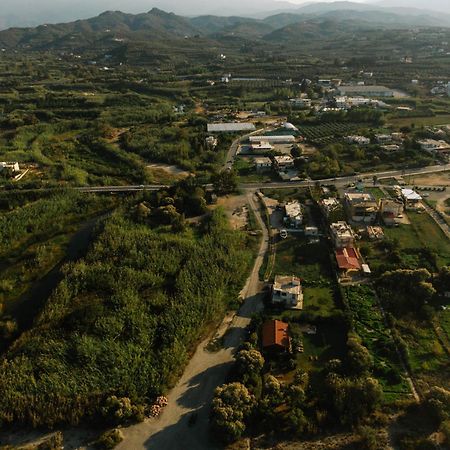 Wooden Beach House Villa Gerani  Bagian luar foto